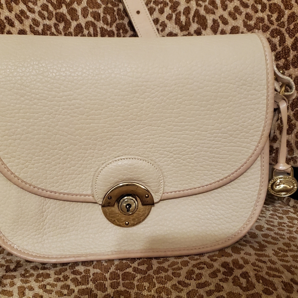 Cream Dooney & Bourke Shoulder Bag with Lock